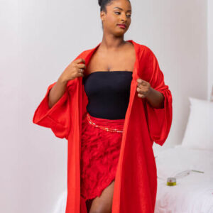 Kimono en Soie Velours Rouge avec Ceinture : Luxe et Sensualité pour Vos Moments Intimes